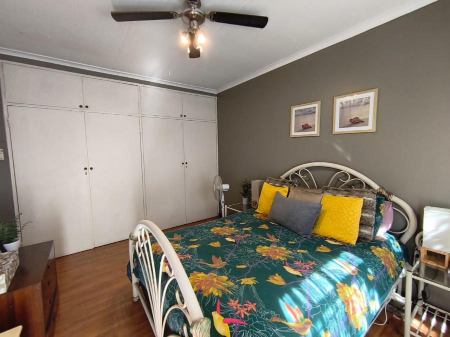 3 Bedroom Property for Sale in Brackenhurst Gauteng