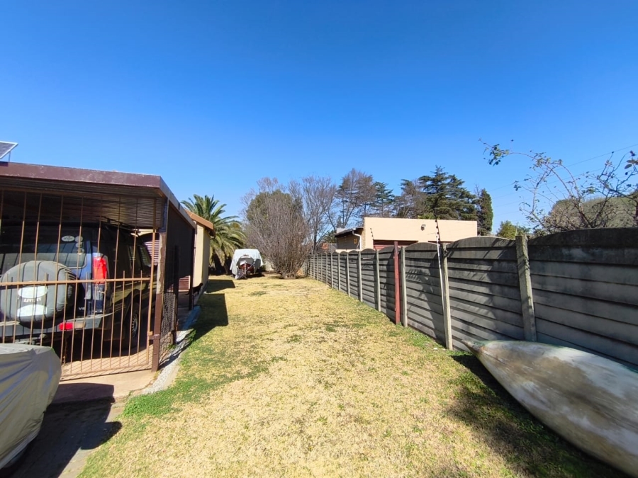 3 Bedroom Property for Sale in Brackenhurst Gauteng