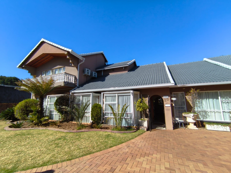 4 Bedroom Property for Sale in Brackenhurst Gauteng