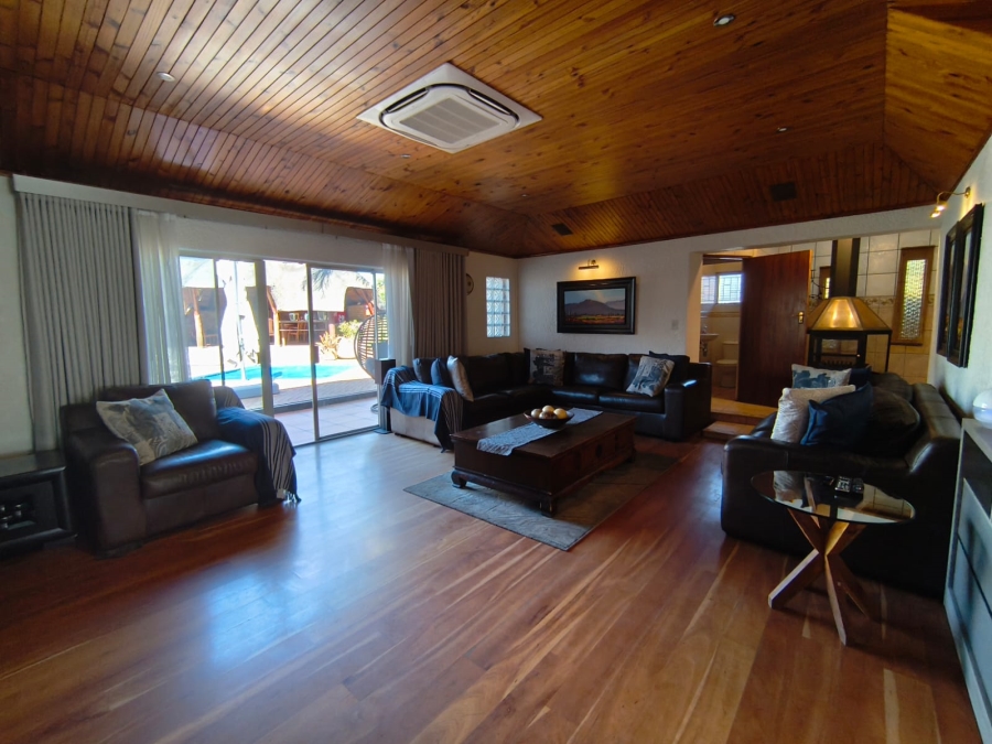 4 Bedroom Property for Sale in Brackenhurst Gauteng