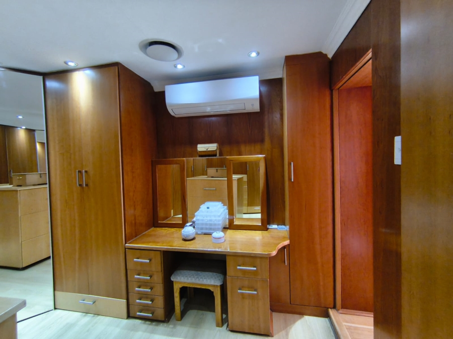 4 Bedroom Property for Sale in Brackenhurst Gauteng