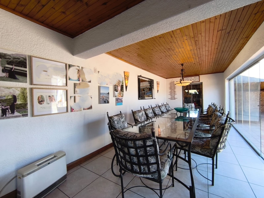 4 Bedroom Property for Sale in Brackenhurst Gauteng