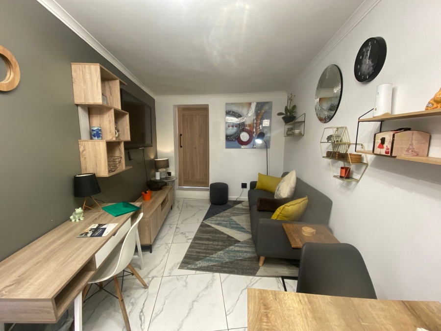To Let 1 Bedroom Property for Rent in Beverley Gauteng
