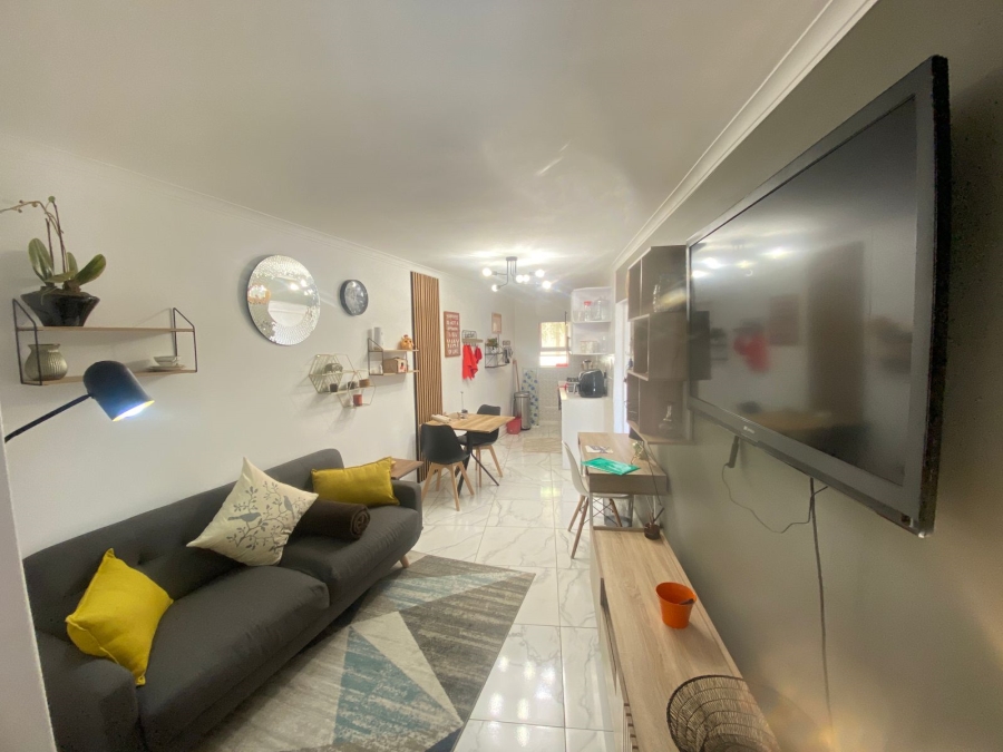To Let 1 Bedroom Property for Rent in Beverley Gauteng