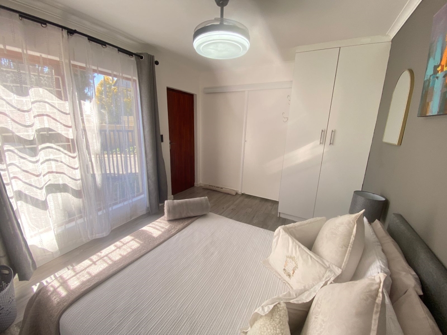 To Let 1 Bedroom Property for Rent in Beverley Gauteng