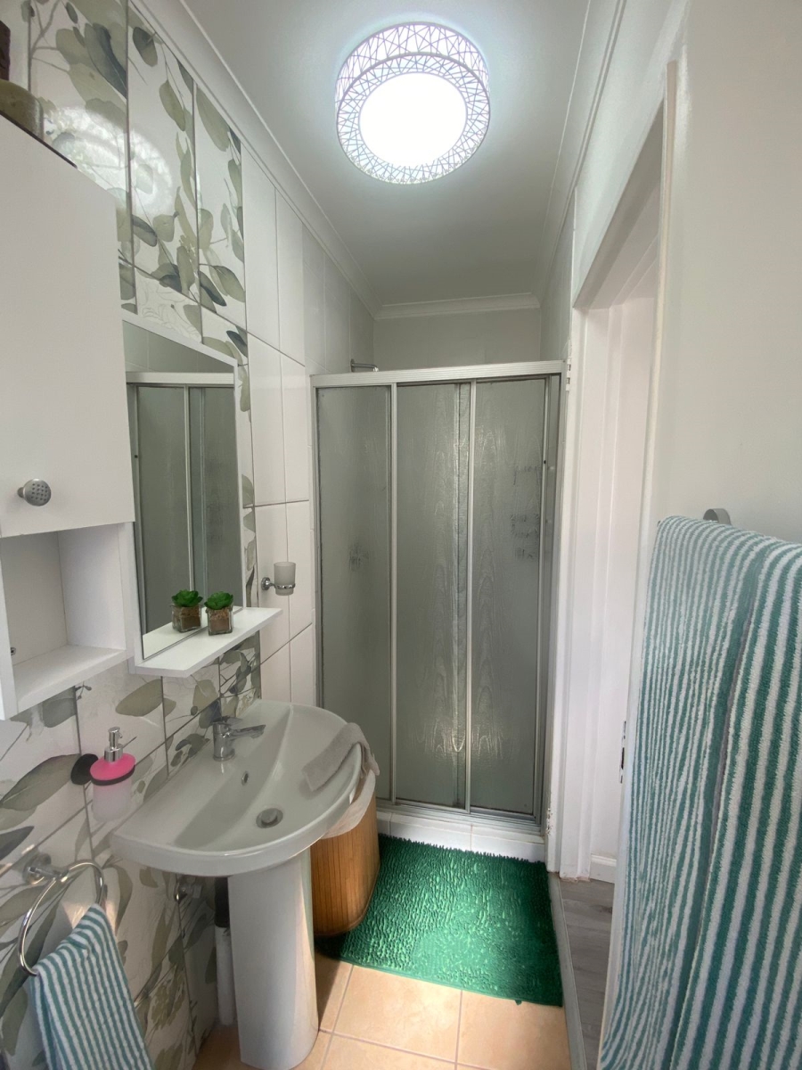 To Let 1 Bedroom Property for Rent in Beverley Gauteng