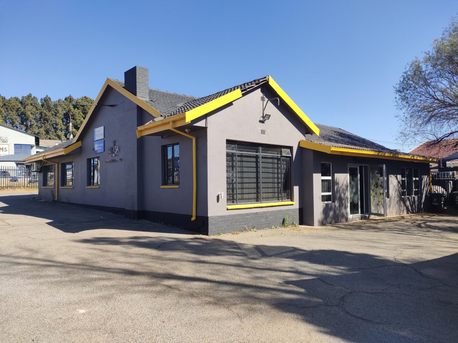0 Bedroom Property for Sale in Wilro Park Gauteng