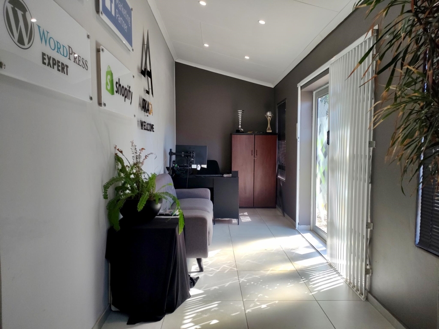 0 Bedroom Property for Sale in Wilro Park Gauteng