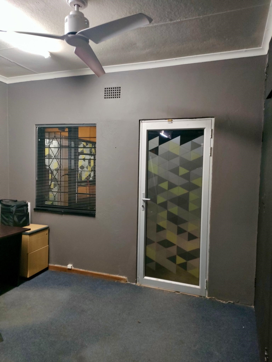 0 Bedroom Property for Sale in Wilro Park Gauteng