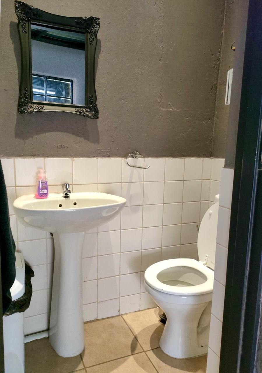 0 Bedroom Property for Sale in Wilro Park Gauteng