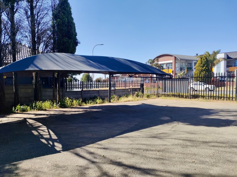 0 Bedroom Property for Sale in Wilro Park Gauteng