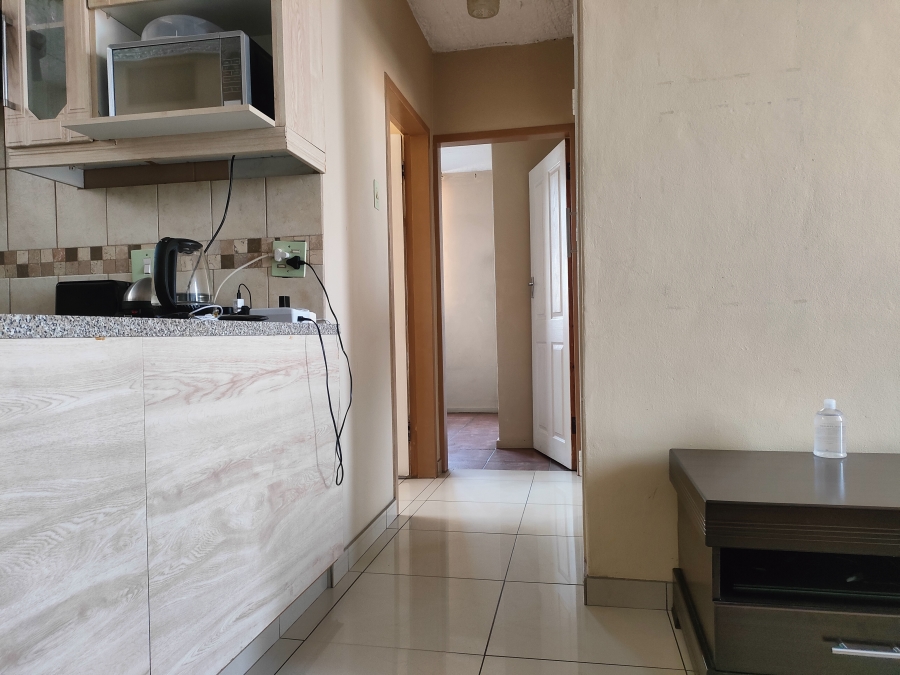 2 Bedroom Property for Sale in Silverton Gauteng