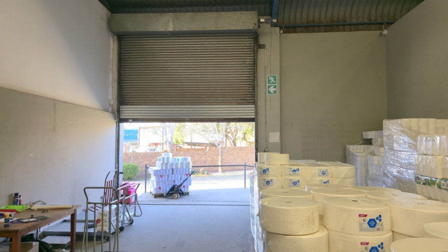 To Let commercial Property for Rent in Hennopspark Gauteng