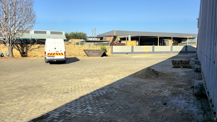 To Let commercial Property for Rent in Hennopspark Gauteng