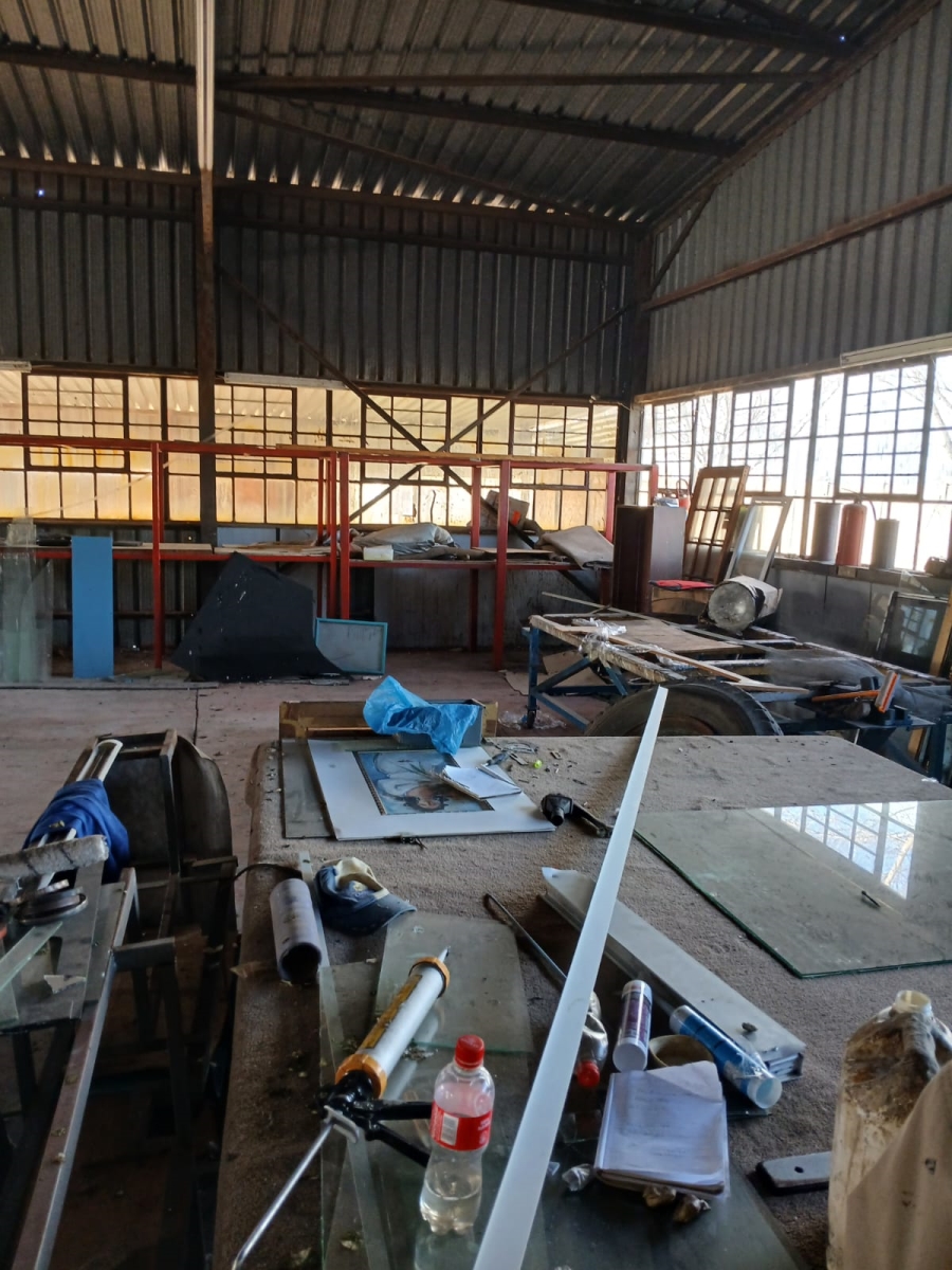 To Let commercial Property for Rent in Heidelberg Industrial Gauteng