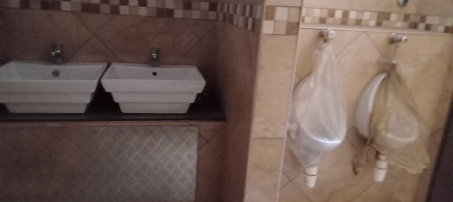 To Let commercial Property for Rent in Heriotdale Gauteng