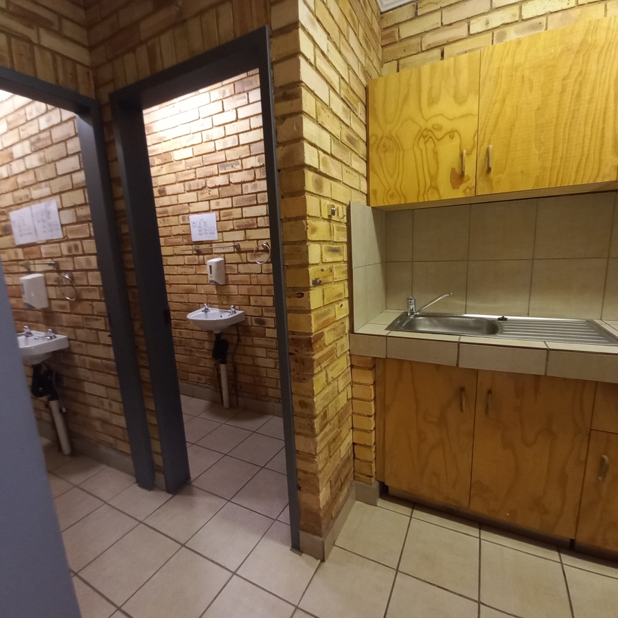 To Let commercial Property for Rent in Brentwood Gauteng