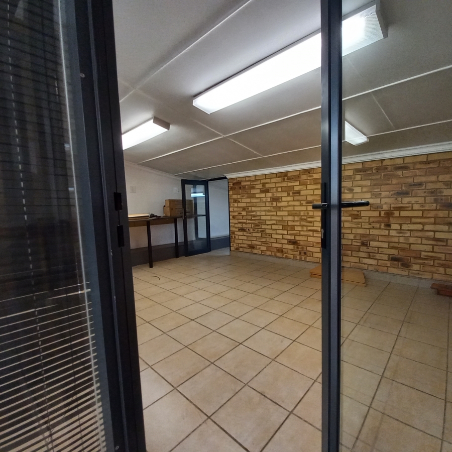 To Let commercial Property for Rent in Brentwood Gauteng