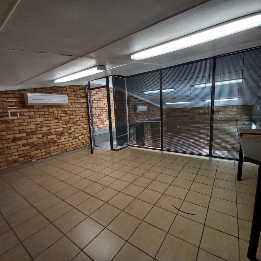 To Let commercial Property for Rent in Brentwood Gauteng