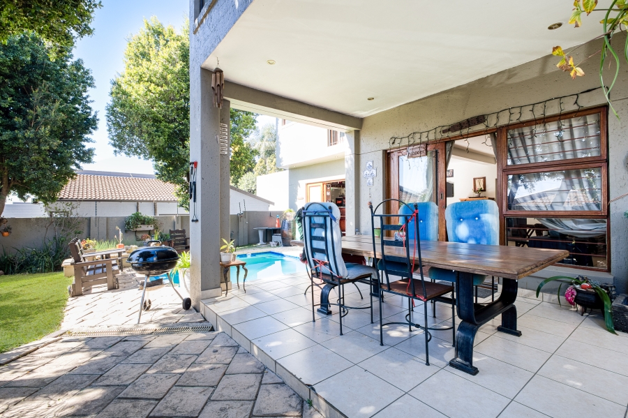 3 Bedroom Property for Sale in Magaliessig Gauteng