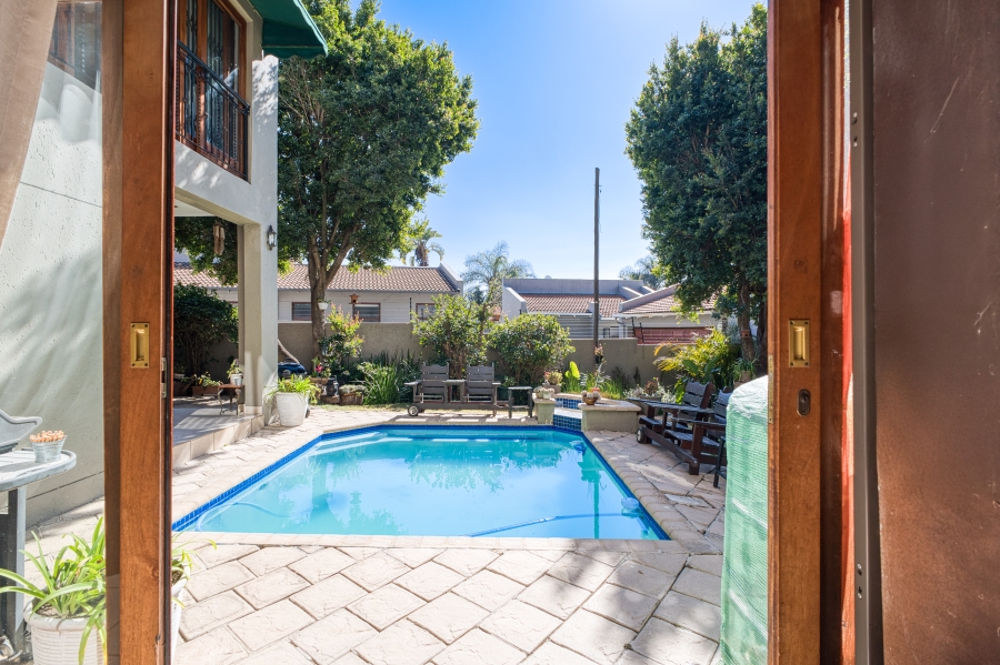 3 Bedroom Property for Sale in Magaliessig Gauteng