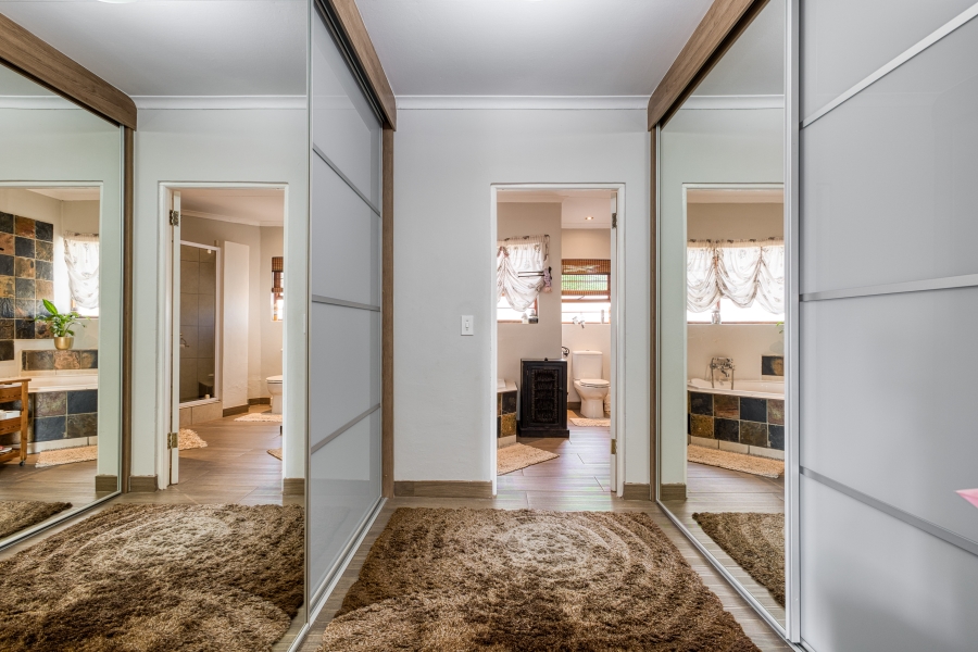 3 Bedroom Property for Sale in Magaliessig Gauteng