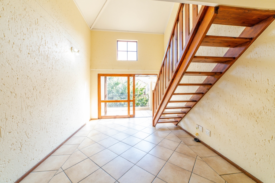 To Let 1 Bedroom Property for Rent in Lonehill Gauteng