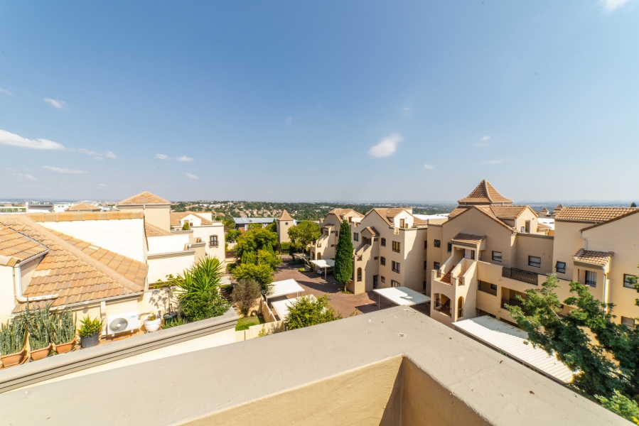 To Let 1 Bedroom Property for Rent in Lonehill Gauteng