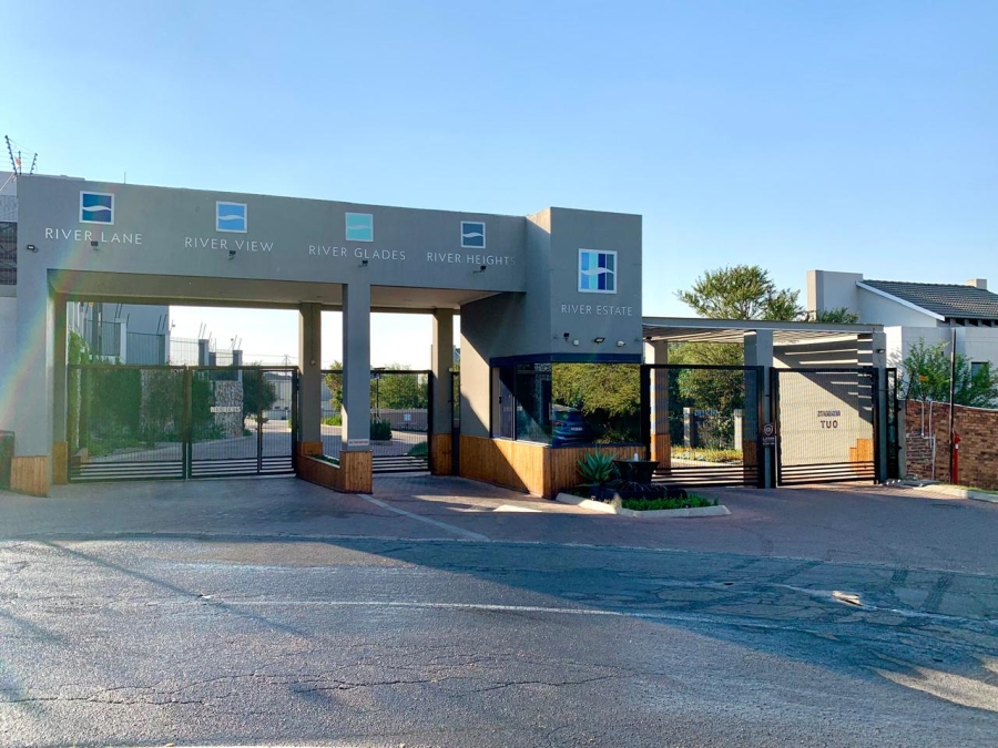 To Let 2 Bedroom Property for Rent in Lonehill Gauteng