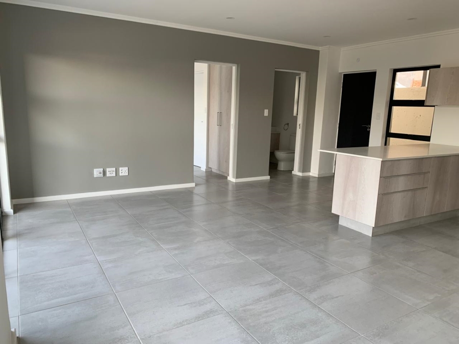 To Let 2 Bedroom Property for Rent in Lonehill Gauteng