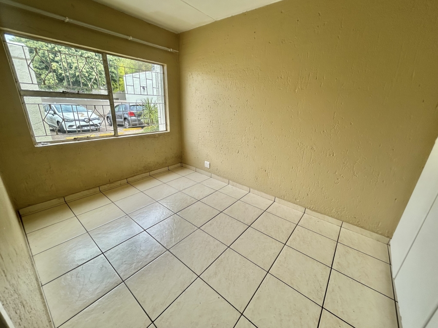 2 Bedroom Property for Sale in Halfway Gardens Gauteng