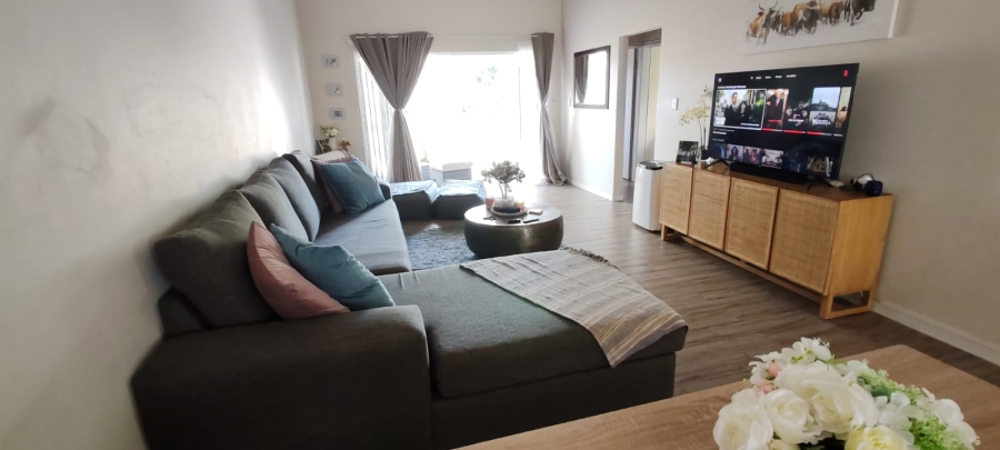 6 Bedroom Property for Sale in Blairgowrie Gauteng