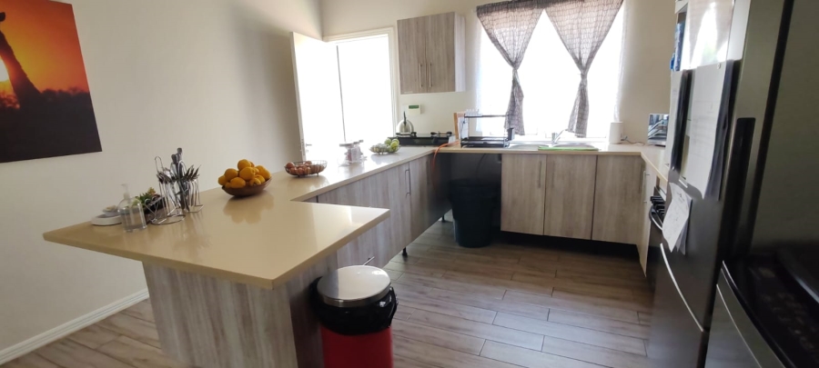 6 Bedroom Property for Sale in Blairgowrie Gauteng