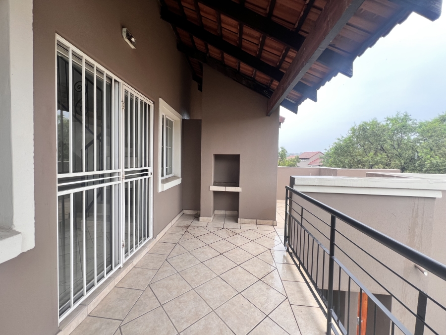 To Let 2 Bedroom Property for Rent in Halfway Gardens Gauteng
