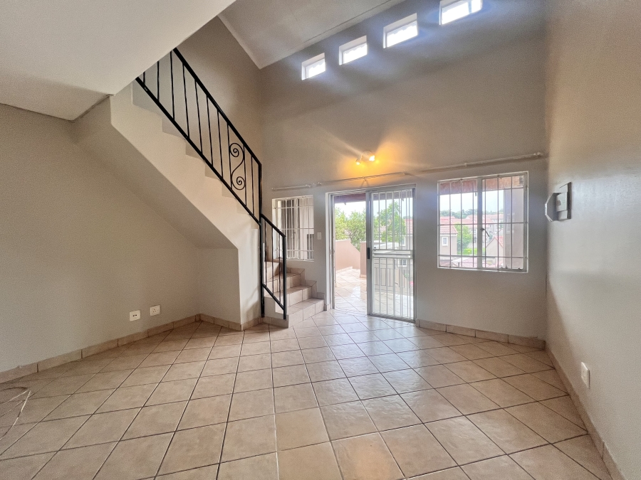 To Let 2 Bedroom Property for Rent in Halfway Gardens Gauteng