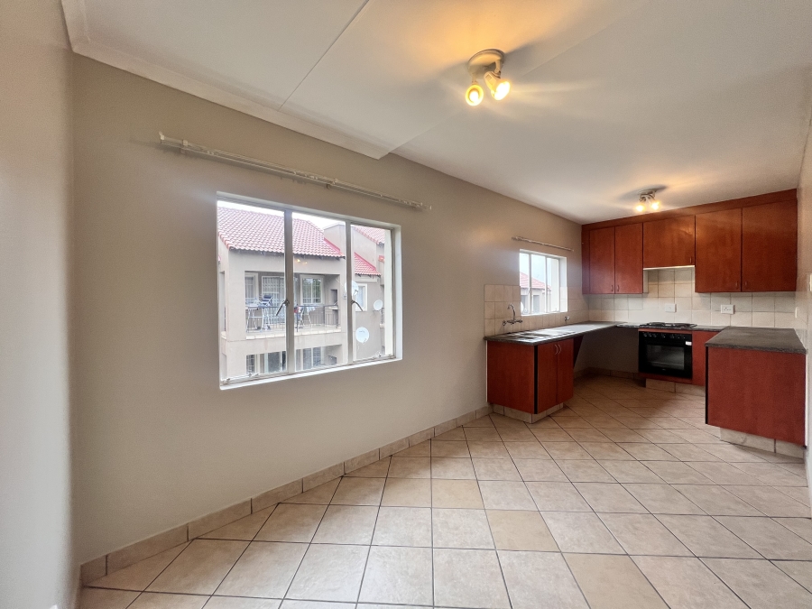 To Let 2 Bedroom Property for Rent in Halfway Gardens Gauteng