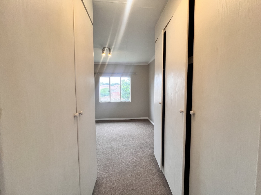 To Let 2 Bedroom Property for Rent in Halfway Gardens Gauteng