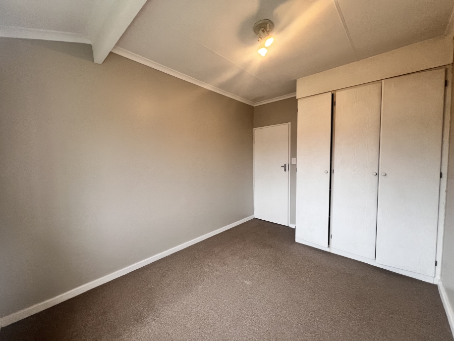 To Let 2 Bedroom Property for Rent in Halfway Gardens Gauteng