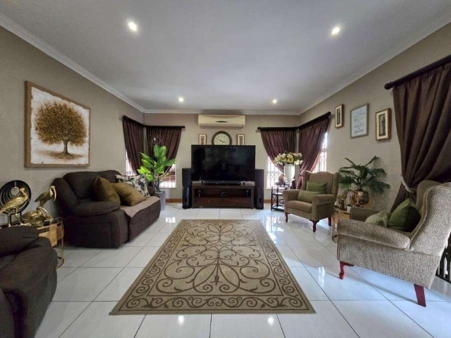 3 Bedroom Property for Sale in New Market Park Gauteng