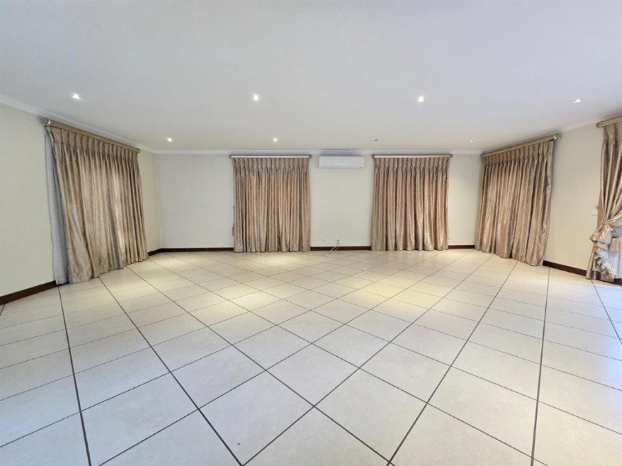 3 Bedroom Property for Sale in New Market Park Gauteng