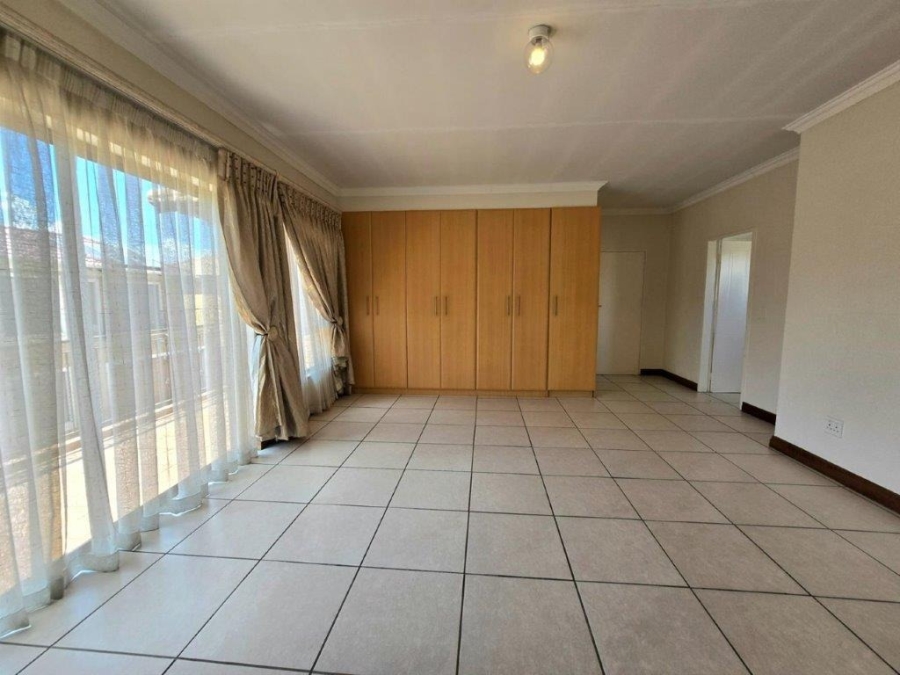 3 Bedroom Property for Sale in New Market Park Gauteng