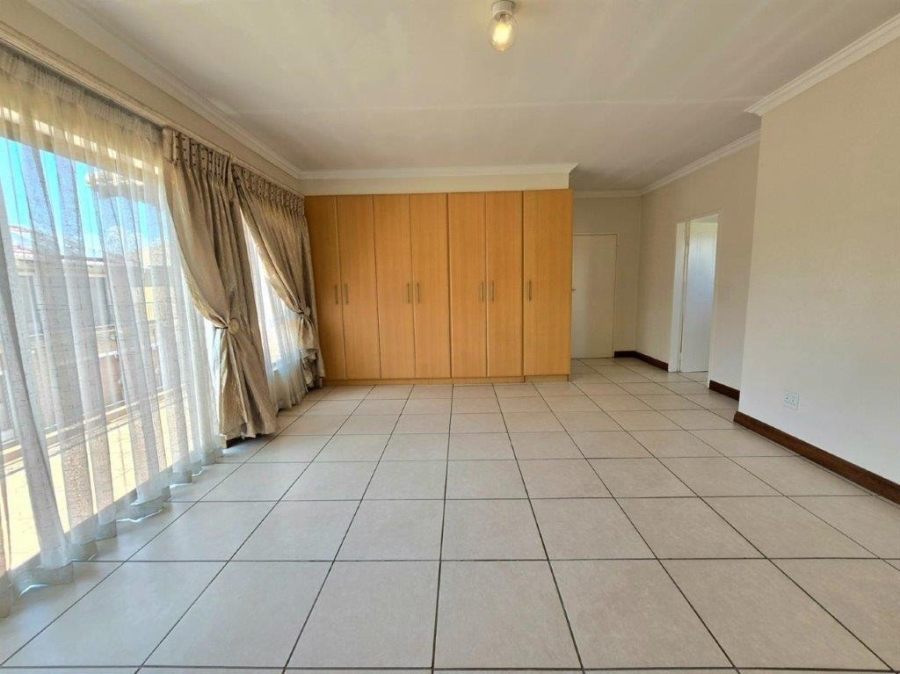 3 Bedroom Property for Sale in New Market Park Gauteng