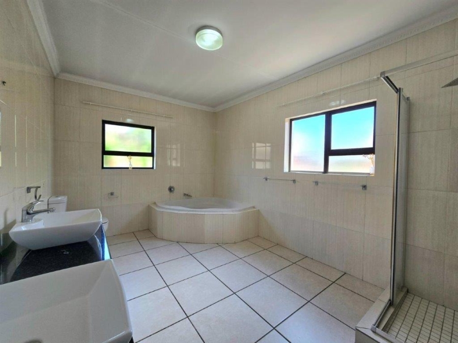 3 Bedroom Property for Sale in New Market Park Gauteng