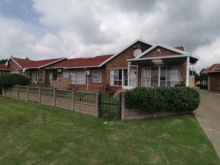3 Bedroom Property for Sale in Randhart Gauteng