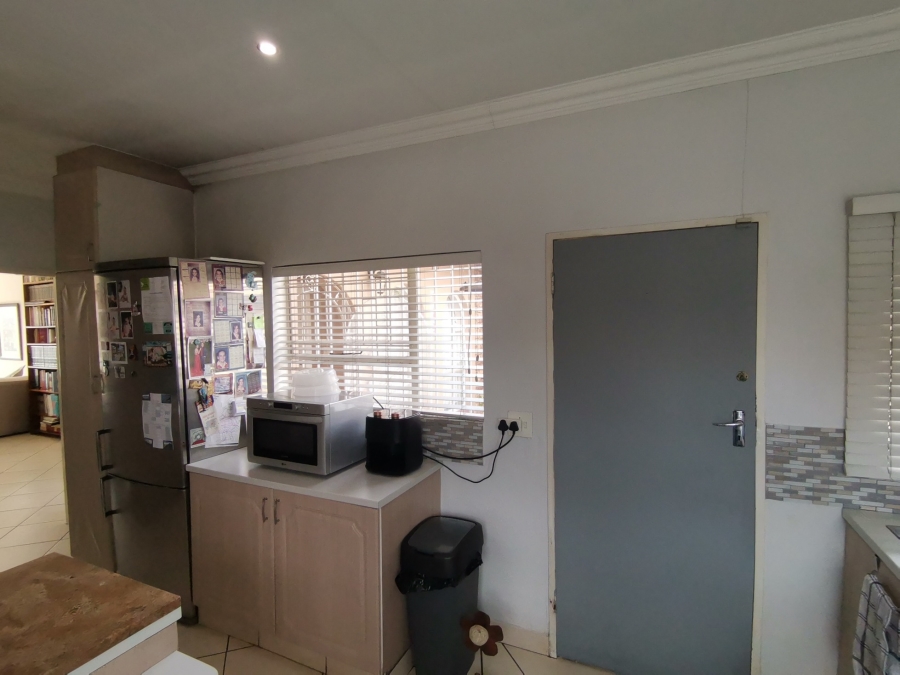3 Bedroom Property for Sale in Randhart Gauteng
