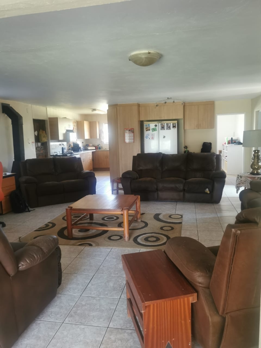 7 Bedroom Property for Sale in Groblerpark Gauteng
