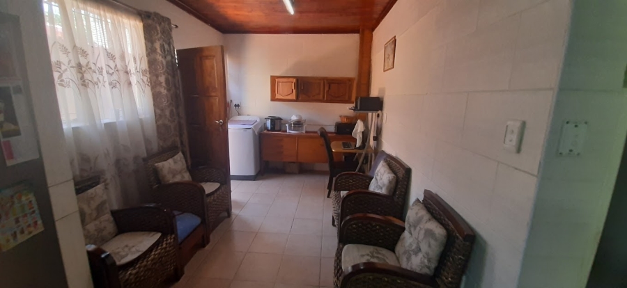8 Bedroom Property for Sale in Bonaero Park Gauteng