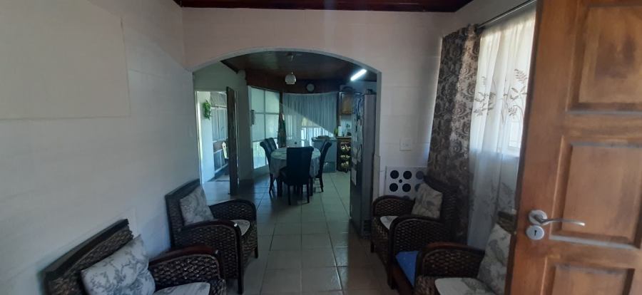 8 Bedroom Property for Sale in Bonaero Park Gauteng