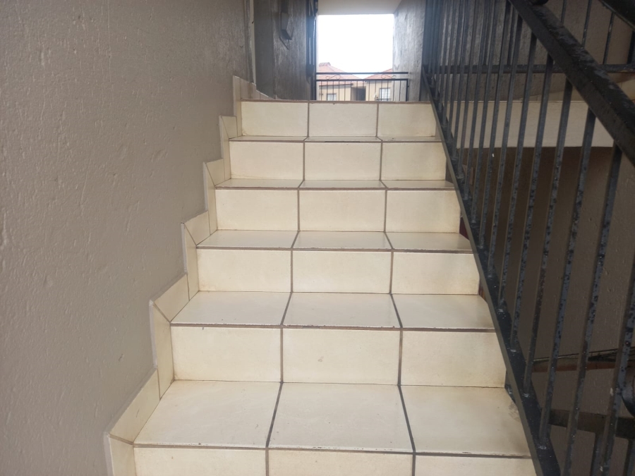 1 Bedroom Property for Sale in Norkem Park Gauteng