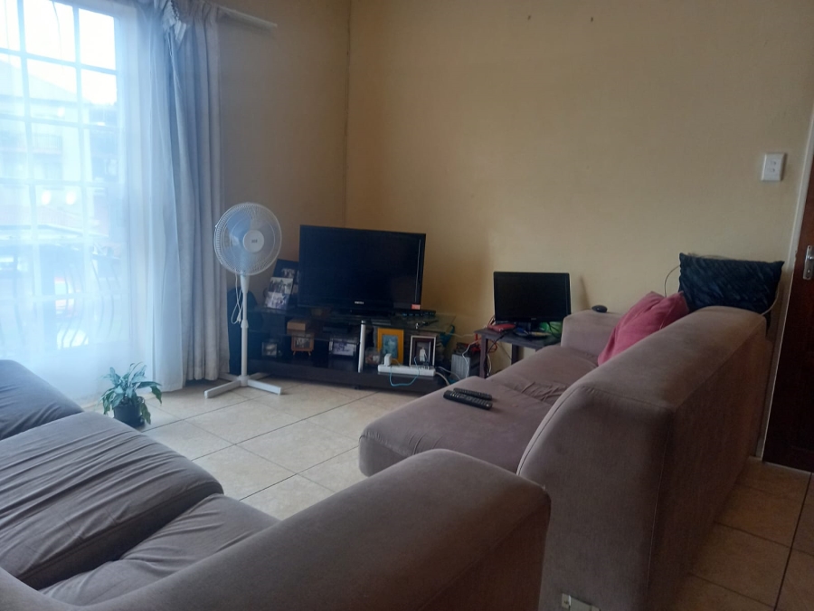 1 Bedroom Property for Sale in Norkem Park Gauteng